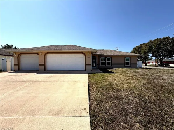 102 SE 43rd LN, CAPE CORAL, FL 33904