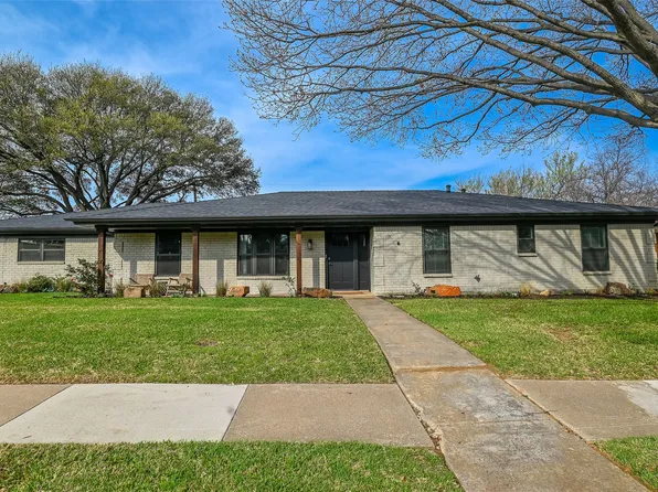 1701 Brown Trl, Hurst, TX 76054