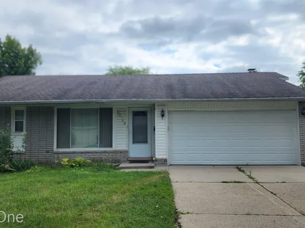 28168 Tapert Dr, Southfield, MI 48076