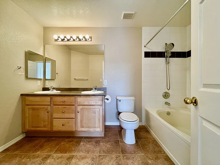 6502 Silver Mesa Dr #F — Photo 20