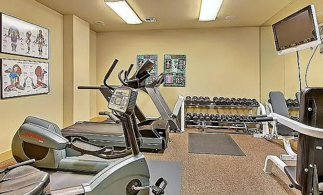 1700 N Northlake Way #205 — Photo 14