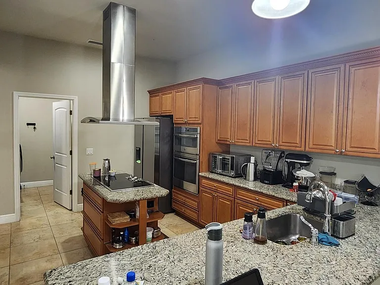 1247 Donegal Dr — Photo 12
