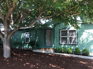 252 N De Anjou Ave, Eagle point, OR 97524