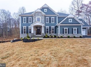 3867 Ganell Pl, Fairfax, VA 22033