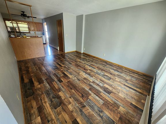 4th image of 851 5th Ave S #1