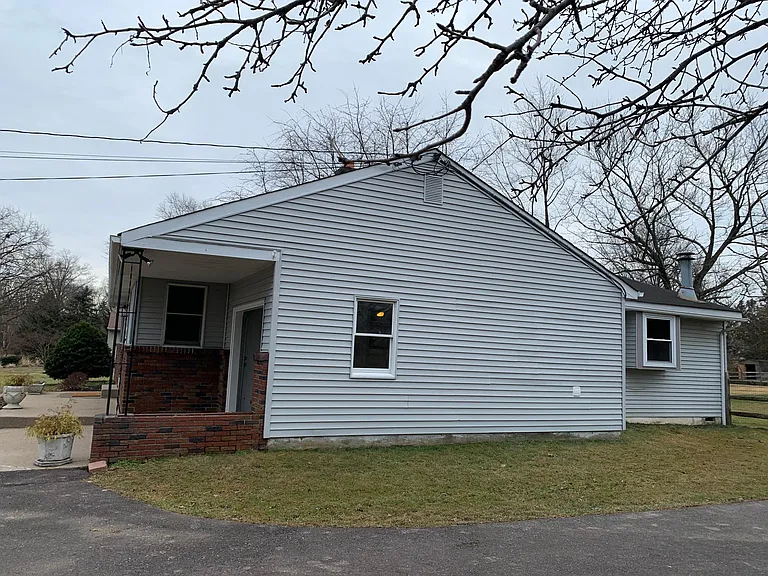 5522 Silo Hill Rd — Photo 9