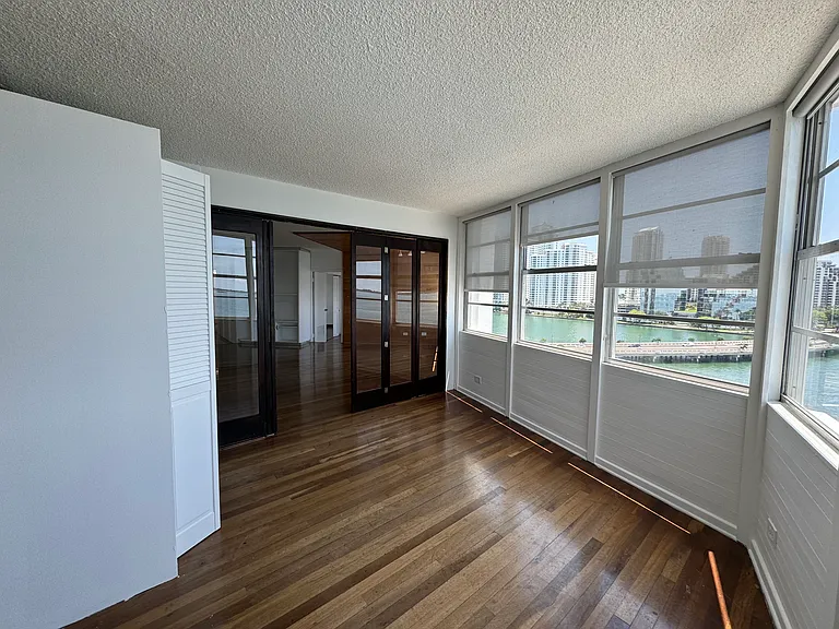905 Brickell Bay Dr #928 — Photo 26