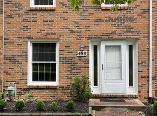 498 Pamlico St #T-8, Columbus, OH 43228