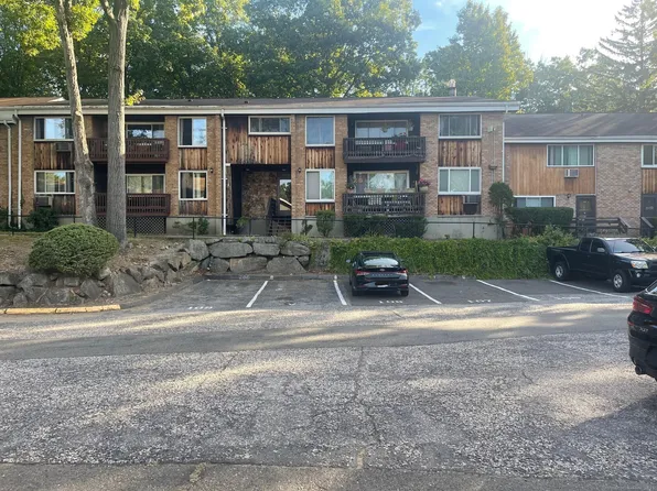 333 Vincellette Street #111, Bridgeport, CT 06606