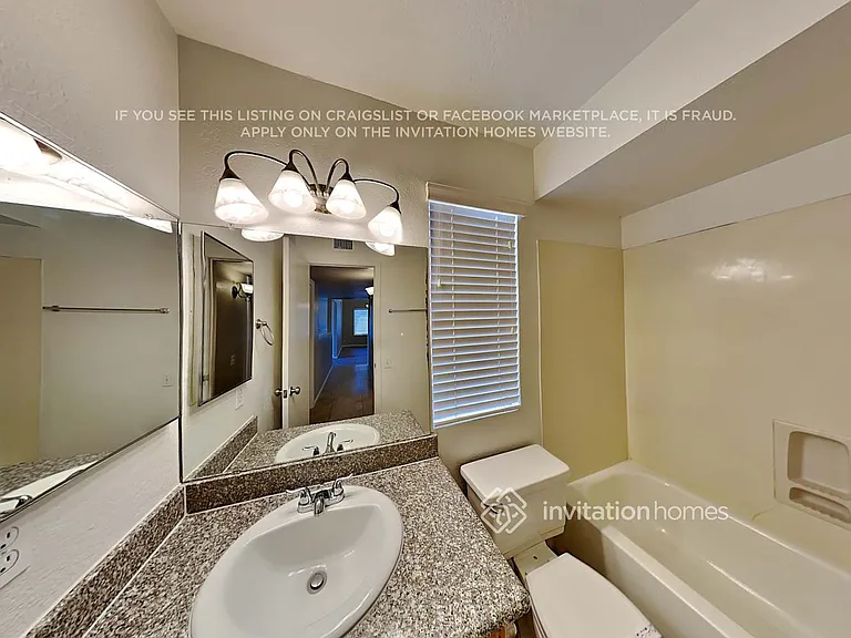 1117 E Jensen St — Photo 11