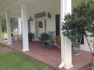 610 Emerald Dr, Ashdown, AR 71822