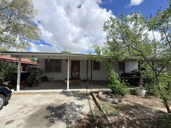 3020 Galveston St, Laredo, TX 78043