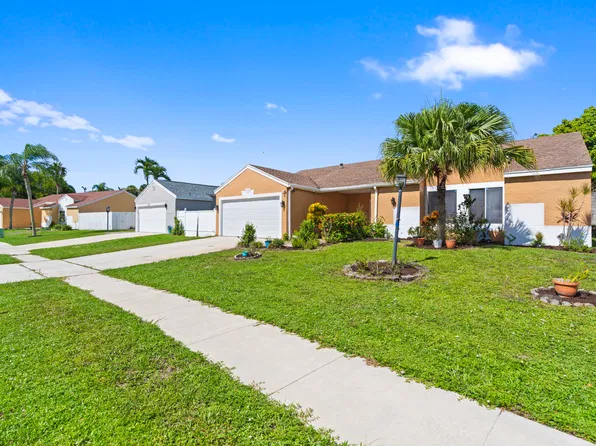 9978 Moss Pond Drive, Boca Raton, FL 33496