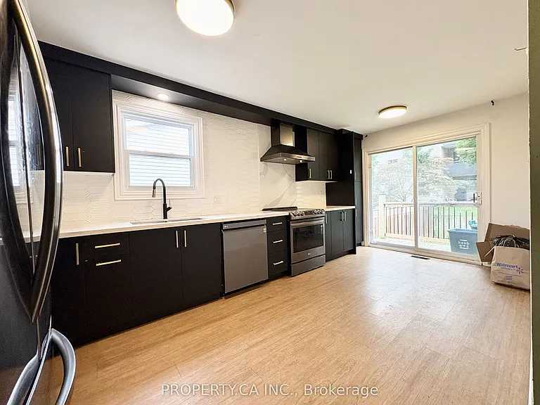 112 Saint Augustine Dr — Photo 5