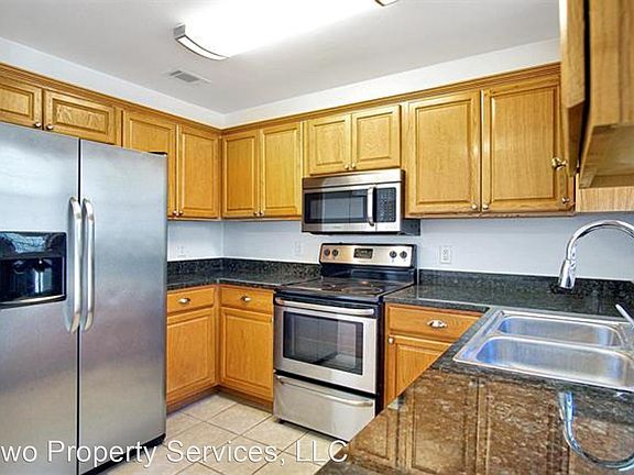 5th image of 2426 Jolene Ln