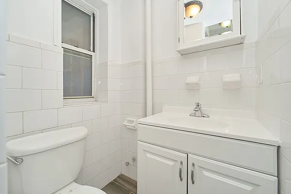 Rented by Living New York | media 13