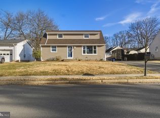 44 Sandalwood Ave, Hamilton, NJ 08619