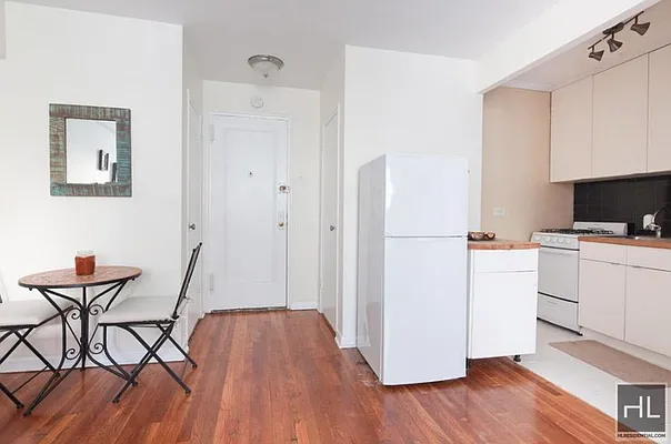 Rented by Highline Residential | media 7