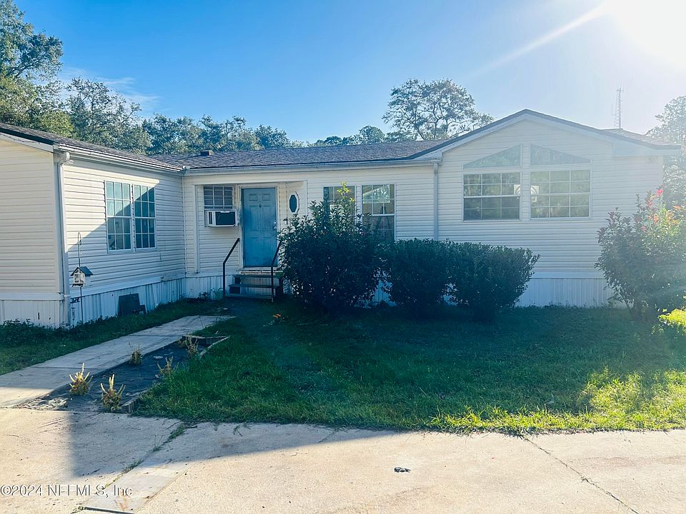 1st image of 285 MANSON Lane
