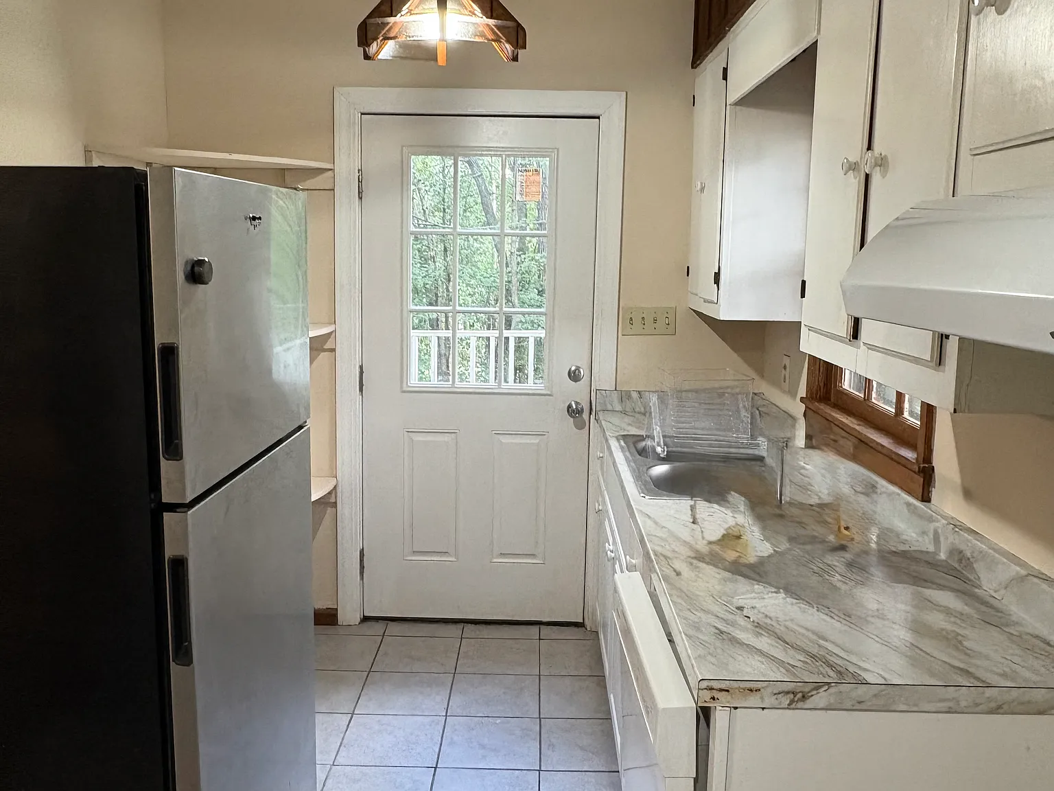 4 bed, 1584 sqft, $2,000 — Photo 4