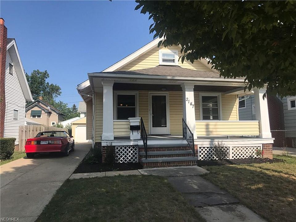 1st image of 2147 Wyandotte Ave