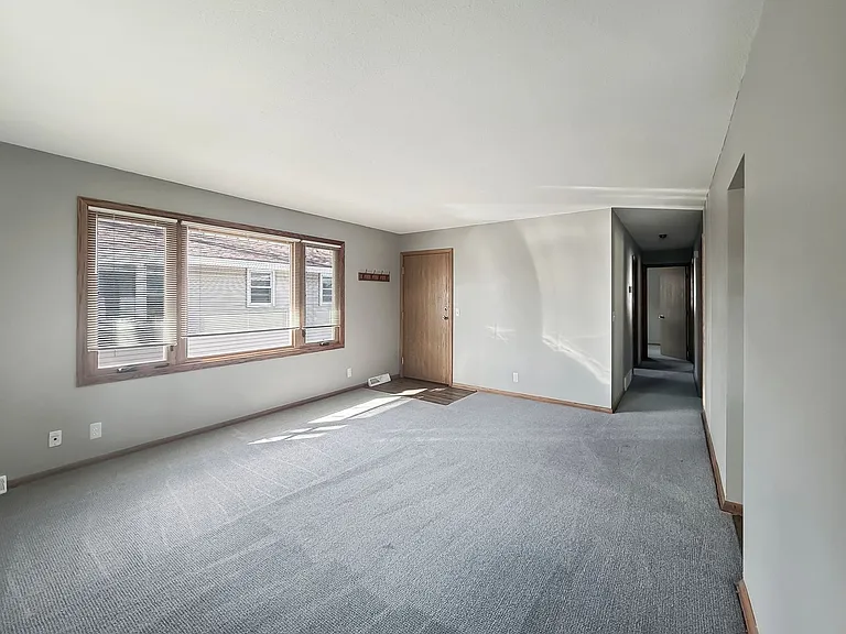5848 Washburn Ave S #5850 — Photo 4