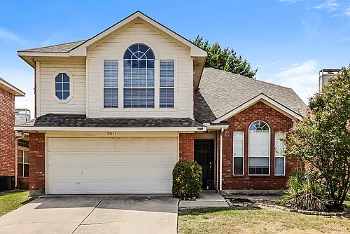 3011 Renaissance Dr Photo 1