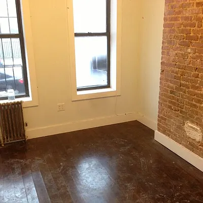 Rented by Nooklyn NYC LLC | media 35