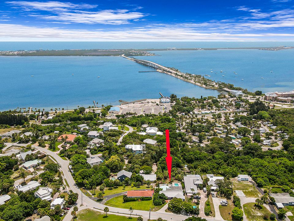 3929 NE Skyline Dr, Jensen Beach, FL 34957 Zillow