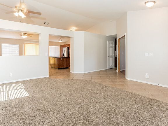 3rd image of 1205 Spring Breeze Cir
