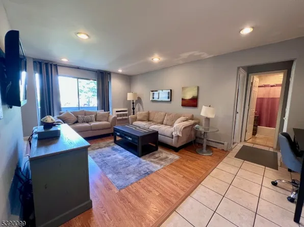 14 River #F, Nutley Twp., NJ 07110