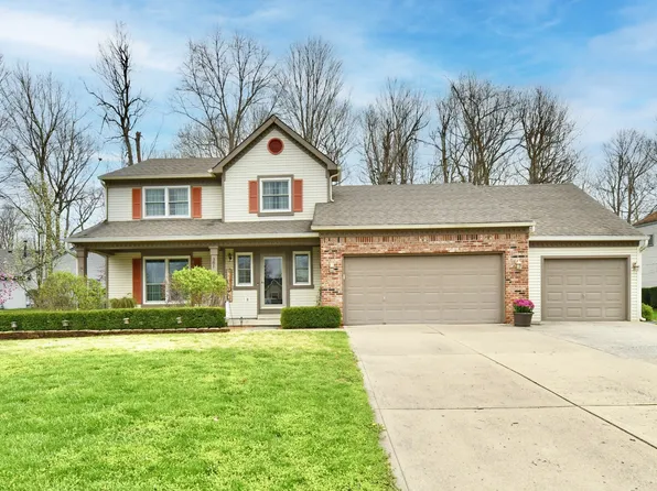 381 Stoneybrook Grove Dr, Greenwood, IN 46142