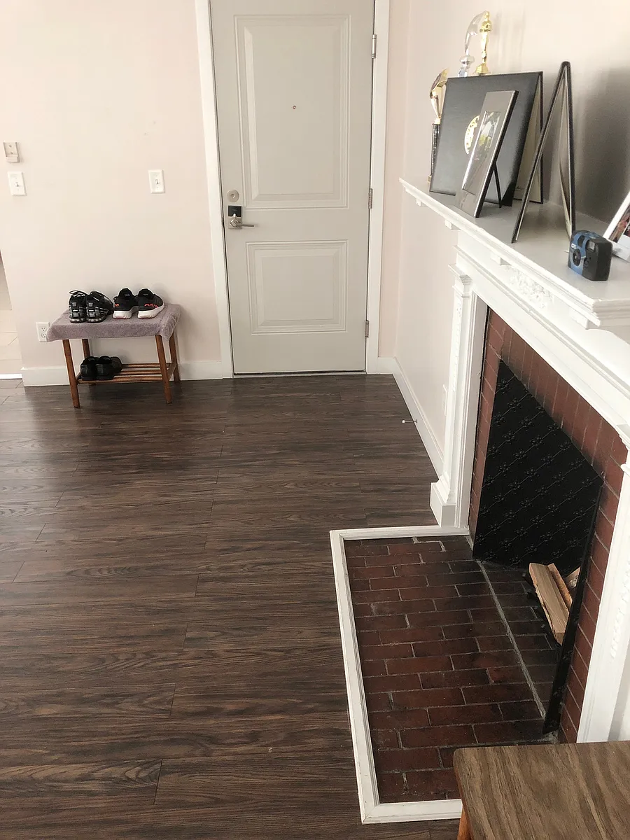 Building Photo - 210 Waterman St #1