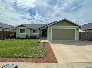 4575 Manzanita St, Sweet Home, OR
