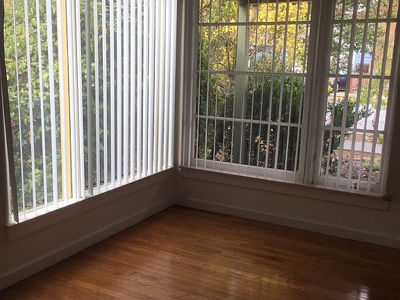 5th image of 399 Olive Ave