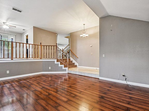 4th image of 8664 Daimler Way