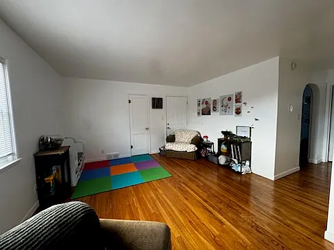 111 S Poplar Ave #5 — Photo 6