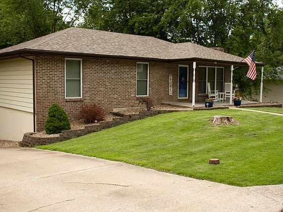 2nd image of 4947 Brookview Dr