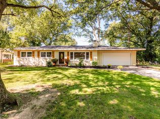 3300 W Valley View Dr, Saint Joseph, MI 49085