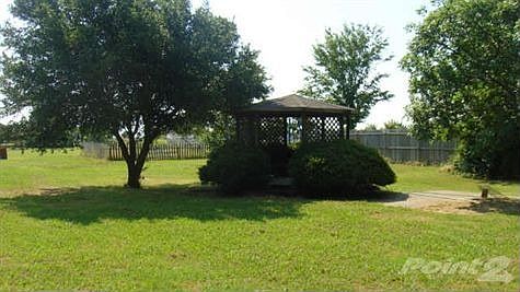 1st image of 916 Rachelle Dr