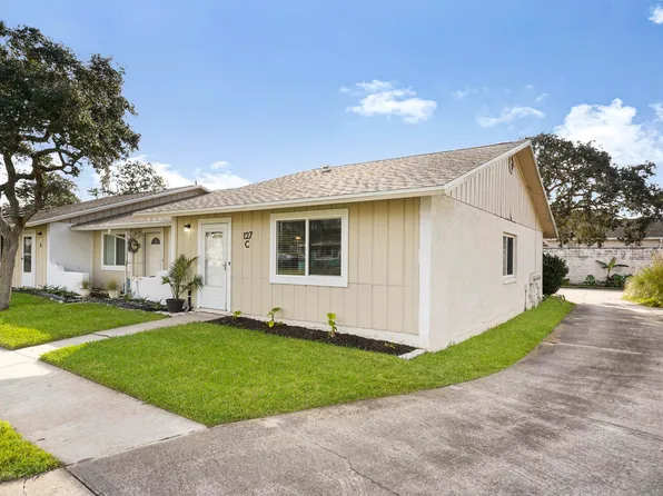 127 Rio Del Mar St #C, Saint Augustine, FL 32080