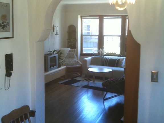 5th image of 3245 Girard Ave S APT 2