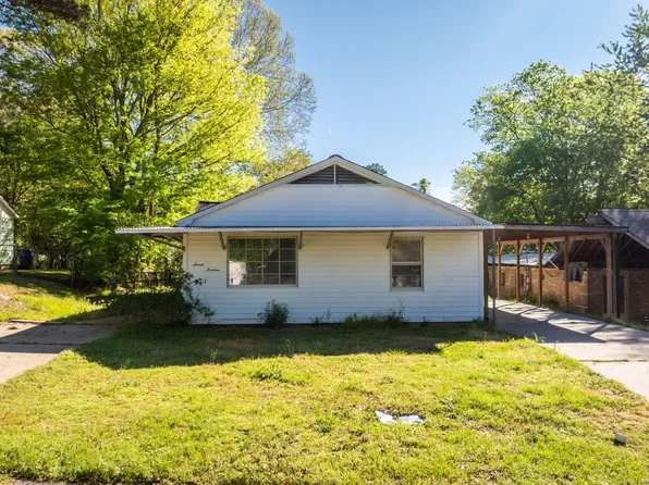 713 Oakwood Dr, Benton, AR 72015