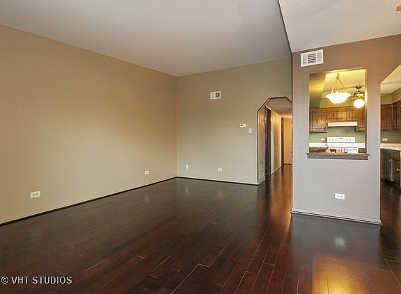 5th image of 17007 Grissom Dr #3B