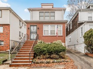 61 1st St, Yonkers, NY 10704