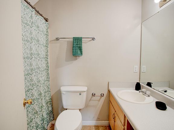 5th image of 2878 Aplin Rd