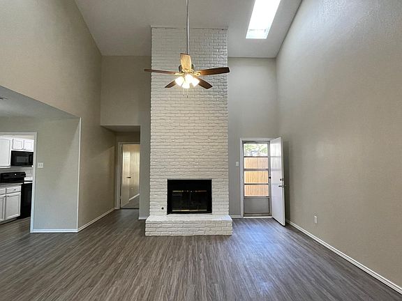 2nd image of 522 N Fulton Ave