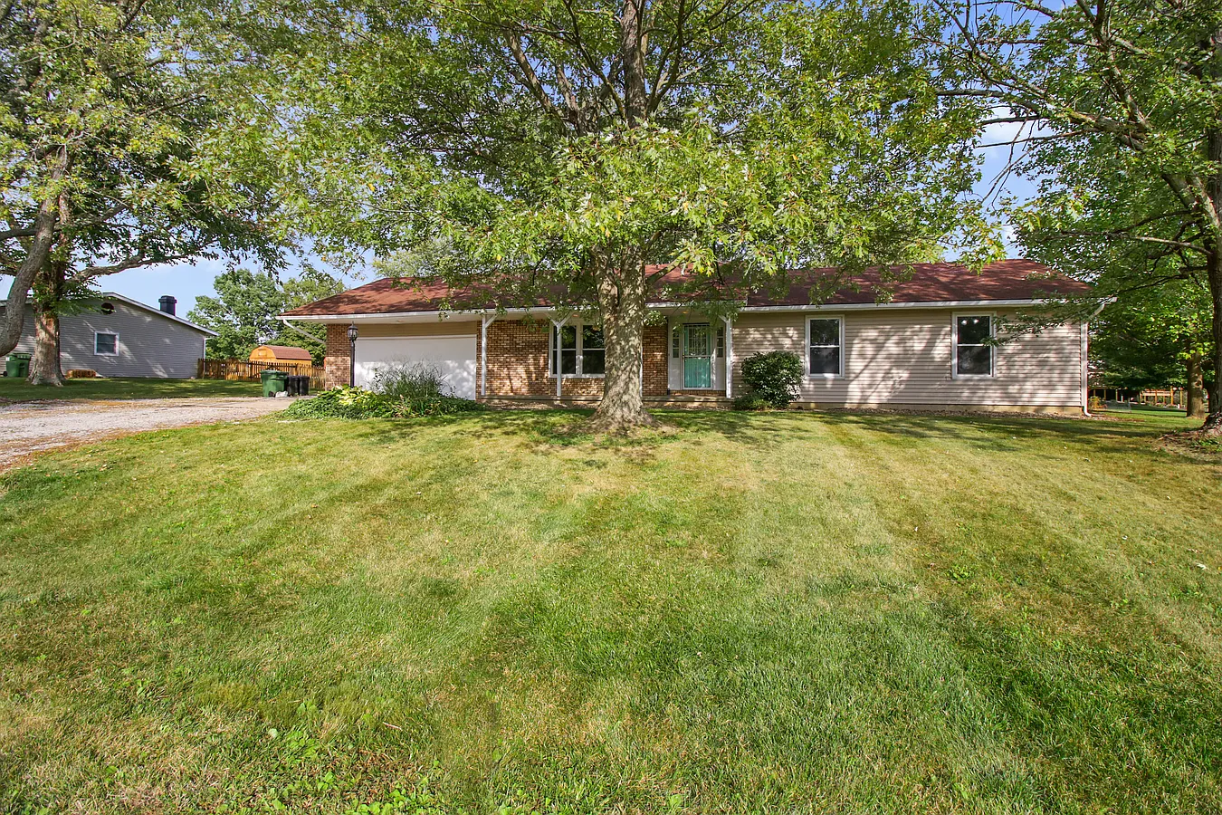 702 Northwood Dr photo 1
