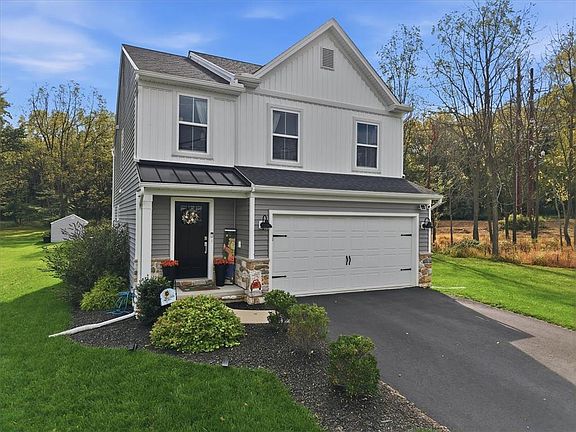 2nd image of 9524 Newtown Rd