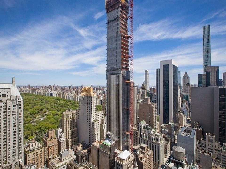 1st image of 146 W 57th St APT 52C